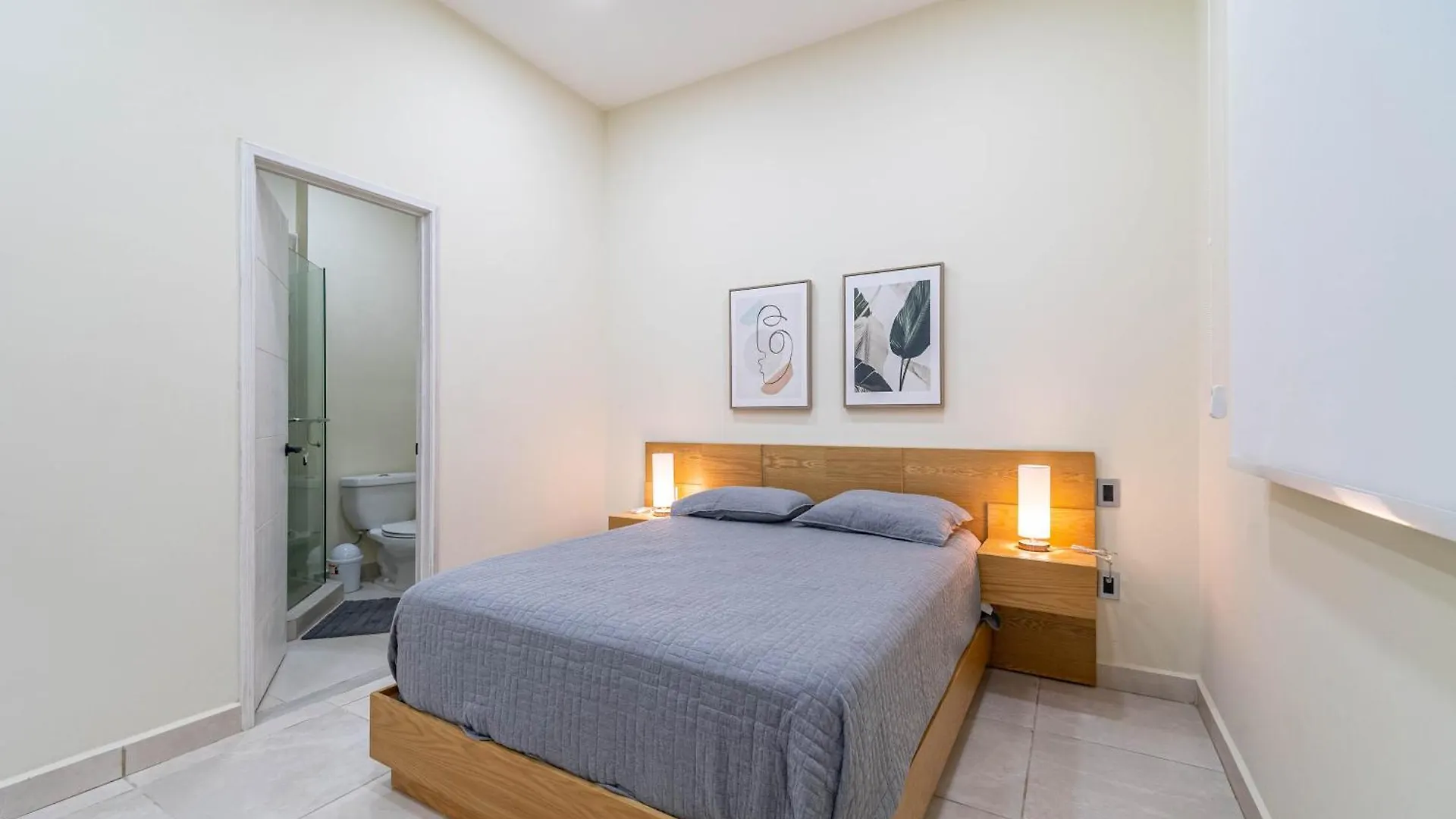 2 Bd Suite With Balcony, Gym, Rooftop Pool, Hot Tub Playa del Carmen
